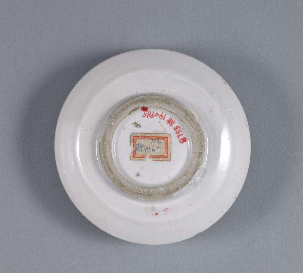 图片[2]-Ding white glaze box-China Archive